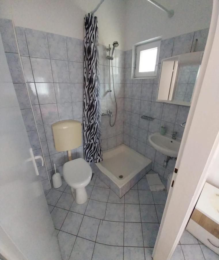 Studio Apartmani Ravlic Макарска Екстериор снимка